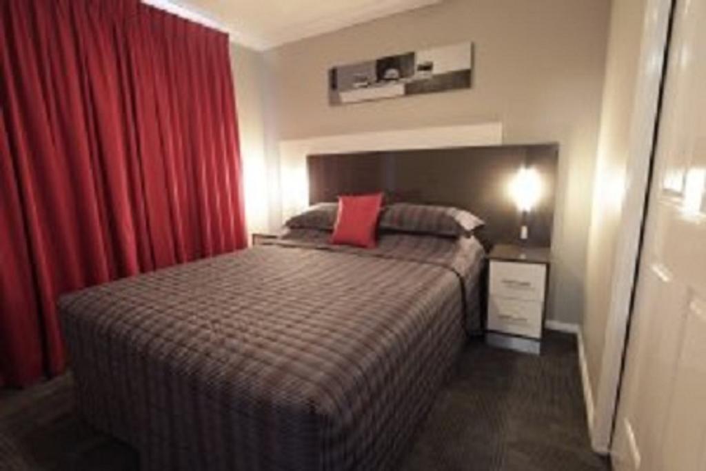 Cattlemans Country Motor Inn & Serviced Apartments Dubbo Bilik gambar